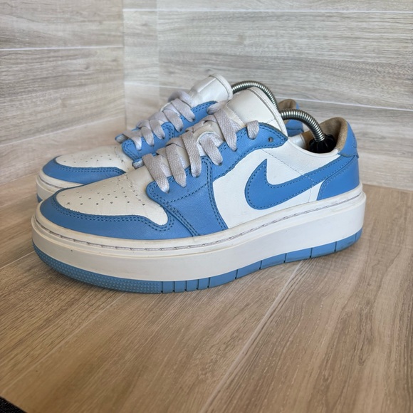 💙🤍 Nike Air Jordan 1 Low elevate platform white university blue UNC shoes - Picture 1 of 12